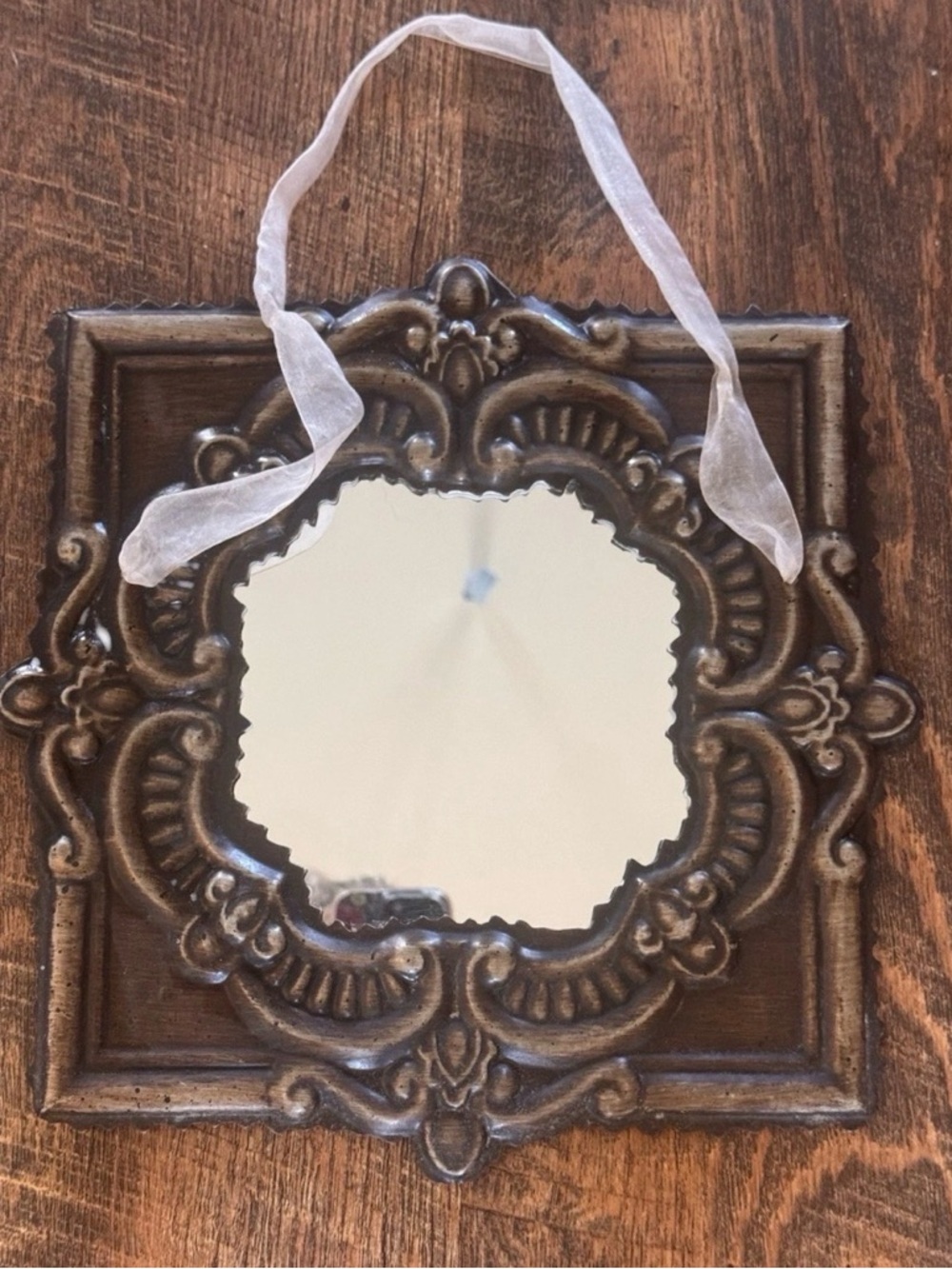 Old Vintage Victorian Style Square Accent Mirror Ornate Bronze Resin Frame 11in